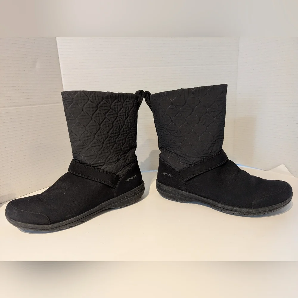 Merrell Womens Quilted Black Winter Boots‎ Sz. 7.5